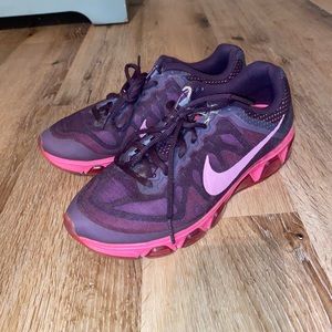 Nike Mac Air women’s size 9 shoes